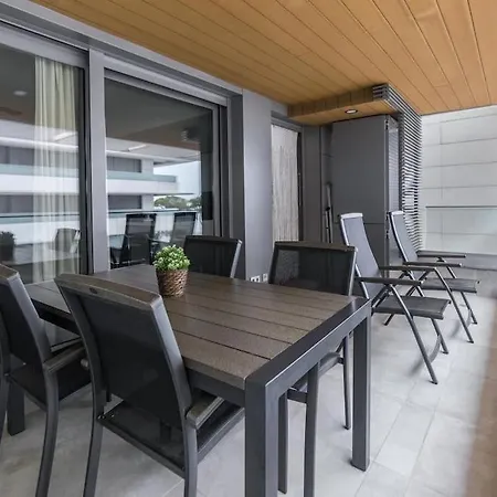 Espectacular Apartamento, Vistas Al Mar Y Piscina *